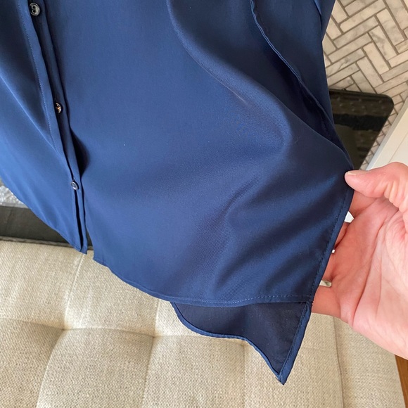 Navy NYJD Button Up Blouse with Mock Collar Size L - Picture 5 of 7